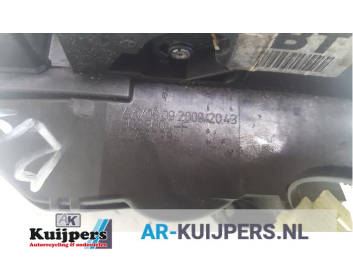 Deurslot Mechaniek 4Deurs rechts-achter - Opel Insignia