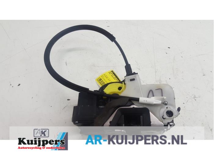 Deurslot Mechaniek 4Deurs links-voor - Opel Insignia