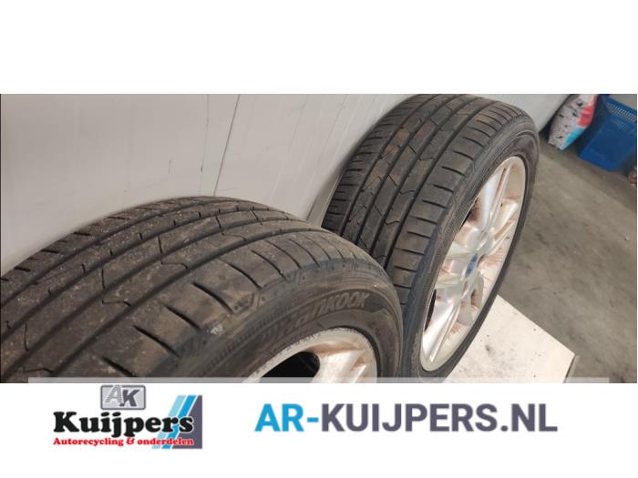 Velgen set + banden - Fiat Punto
