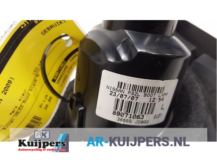 Achterlicht links - Nissan Qashqai