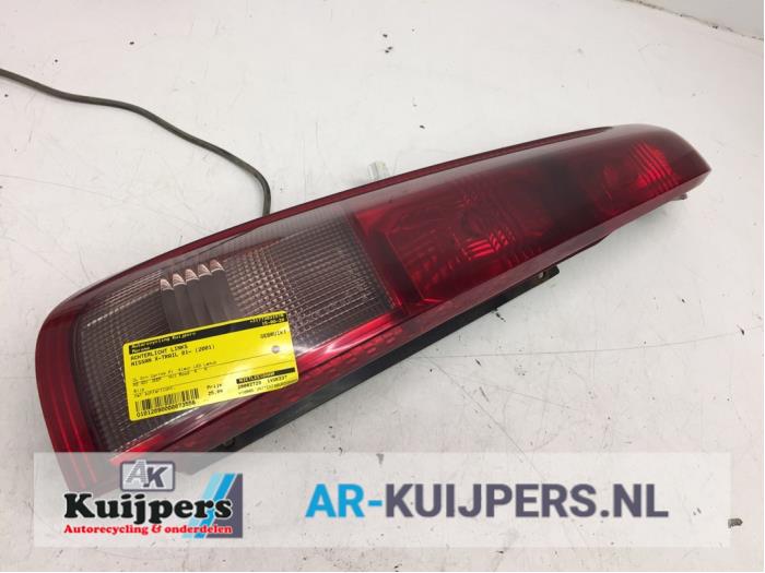 Achterlicht links - Nissan X-Trail