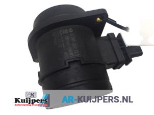 Gebruikte Luchtmassameter Hyundai Accent 1.5 CRDi VGT 16V Prijs € 25,00 Margeregeling aangeboden door Autorecycling Kuijpers