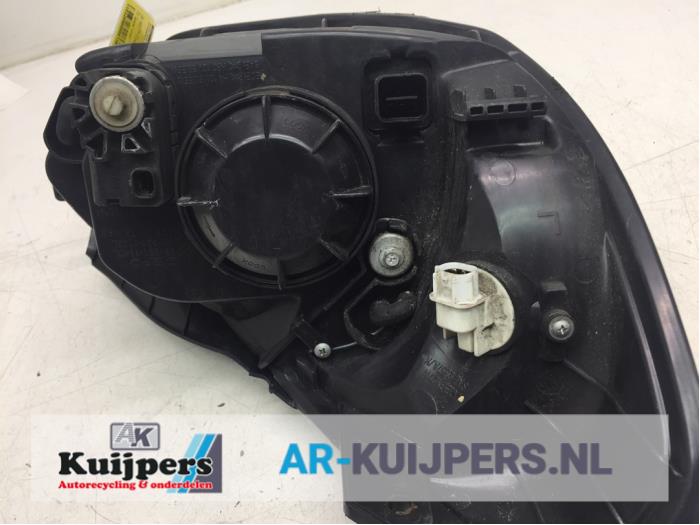 Koplamp links - Hyundai Accent