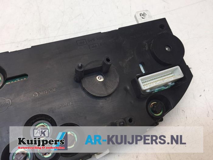 Kilometerteller KM - Nissan Almera
