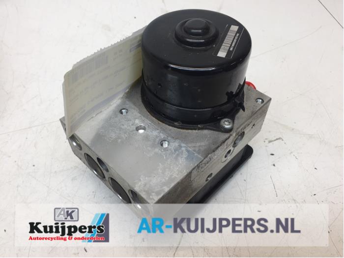 ABS Pomp - Mercedes C-Klasse