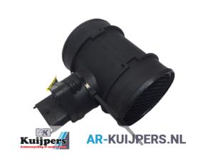Gebruikte Luchtmassameter Alfa Romeo GT (937) 1.8 Twin Spark 16V Prijs € 25,00 Margeregeling aangeboden door Autorecycling Kuijpers