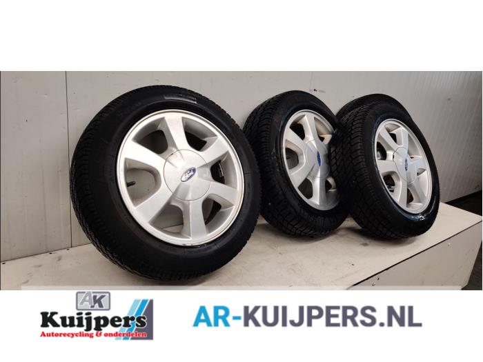 Velgen set + banden - Ford Fiesta