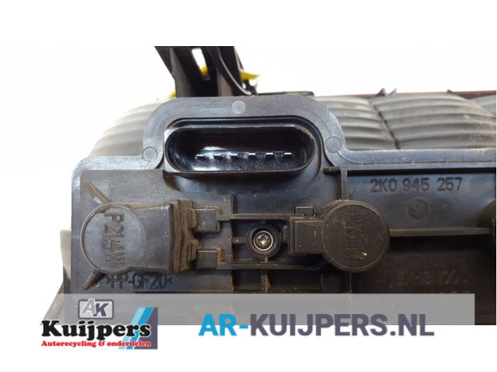 Achterlicht links - Volkswagen Caddy