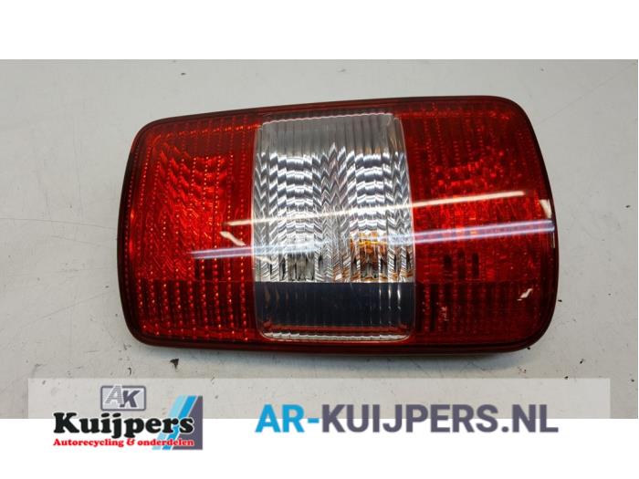 Achterlicht links - Volkswagen Caddy
