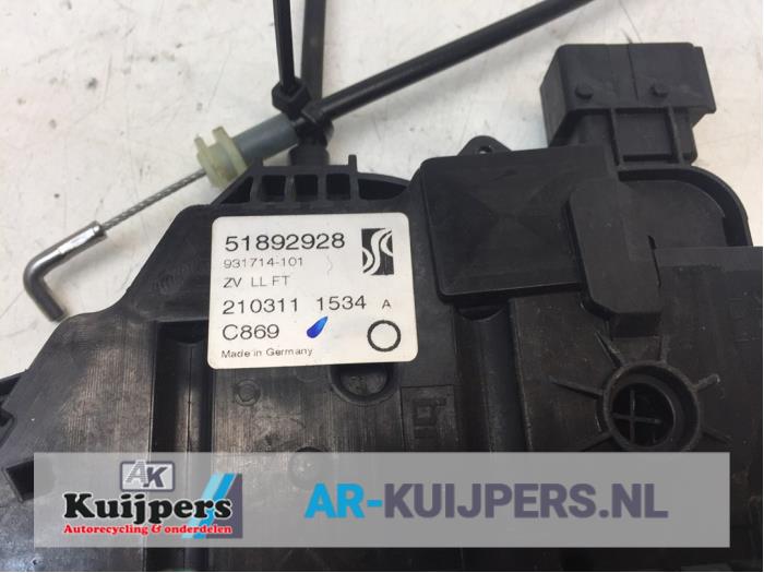 Deurslot Mechaniek 4Deurs links-voor - Fiat Punto Evo