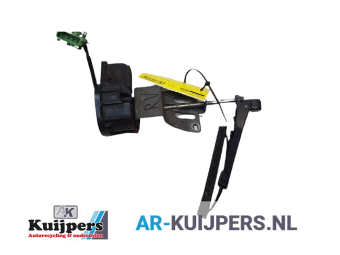 Koplampwisser comleet - Saab 9-5
