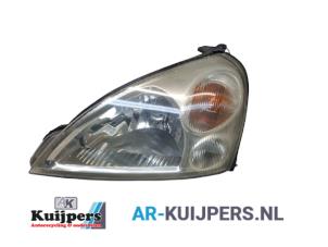 Gebruikte Linker Koplamp Suzuki Liana (ERC/ERD/RH4) 1.6 MPi 16V Prijs € 40,00 Margeregeling aangeboden door Autorecycling Kuijpers