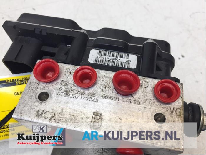 ABS Pomp - Peugeot 308