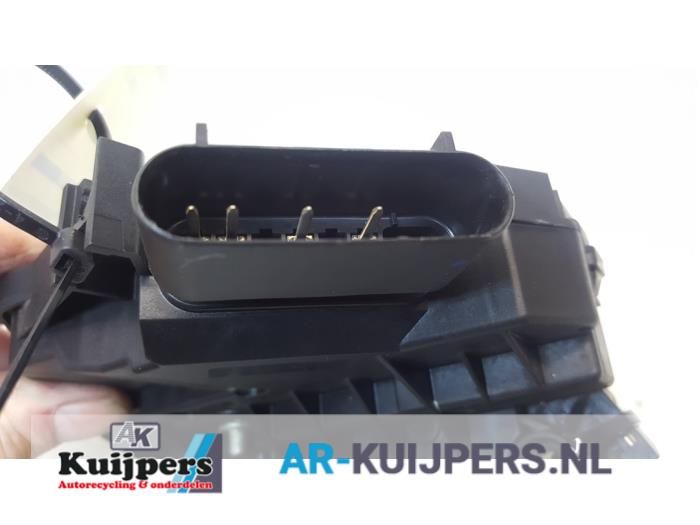 Deurslot Mechaniek 4Deurs rechts-voor - Ford Focus