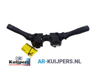 Gebruikte Schakelaar Stuurkolom (licht) Renault Koleos I 2.5 16V Prijs € 60,00 Margeregeling aangeboden door Autorecycling Kuijpers