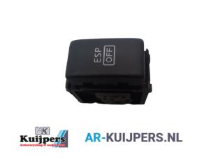 Gebruikte ESP Schakelaar Renault Koleos I 2.5 16V Prijs € 10,00 Margeregeling aangeboden door Autorecycling Kuijpers