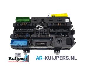 Gebruikte Zekeringkast Opel Astra H SW (L35) 1.6 16V Twinport Prijs € 24,00 Margeregeling aangeboden door Autorecycling Kuijpers