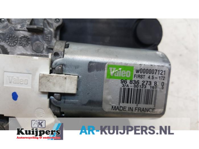 Ruitenwissermotor achter - Citroen DS3