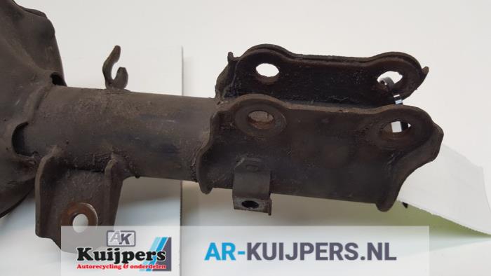 Schokdemper links-voor - Hyundai Getz
