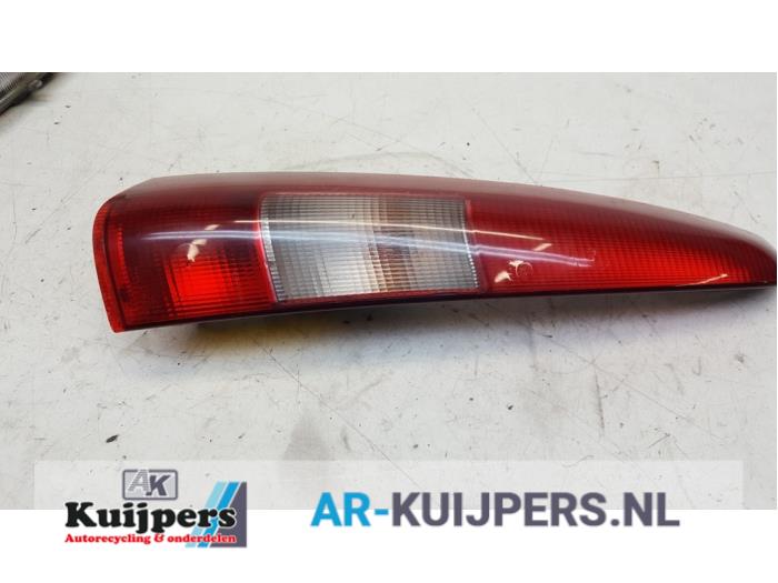Achterlicht links - Volvo V70