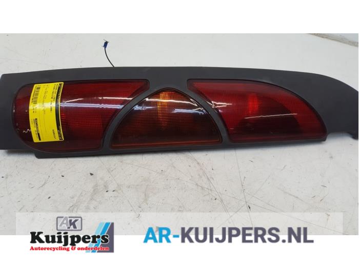 Achterlicht links - Nissan Kubistar