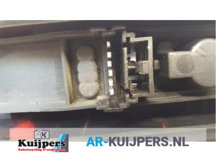 Achterlicht links - Nissan Kubistar