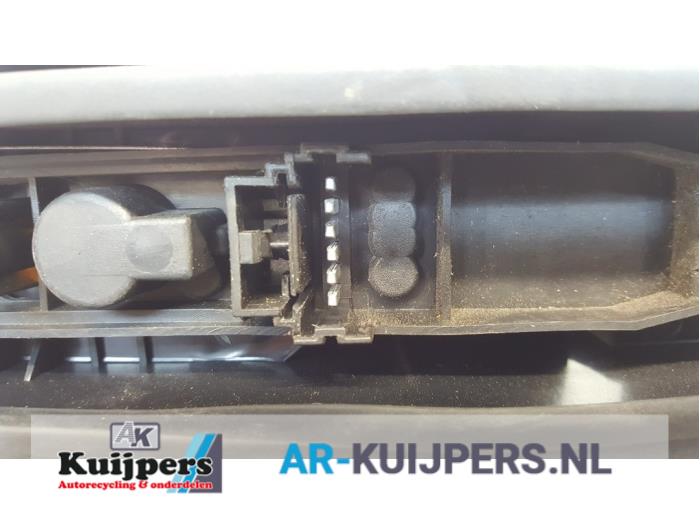 Achterlicht rechts - Nissan Kubistar