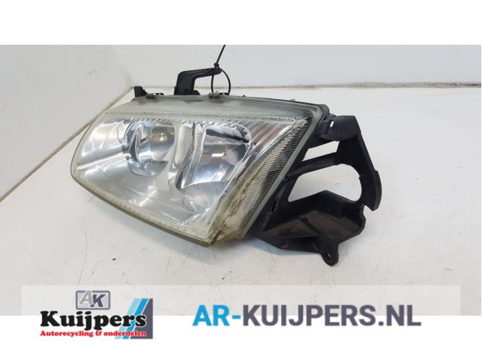 Koplamp links - Nissan Almera