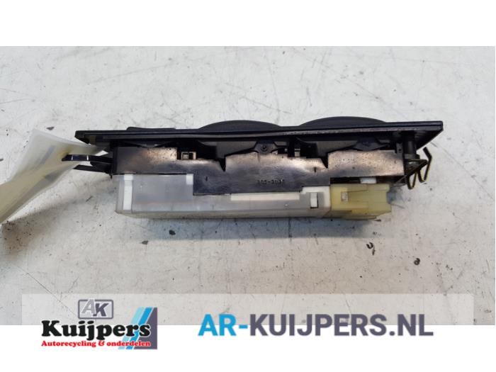 Schakelblok ruiten van een Toyota Carina E (T19) 1.6i 16V 1993