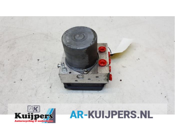 ABS Pomp - Subaru Forester