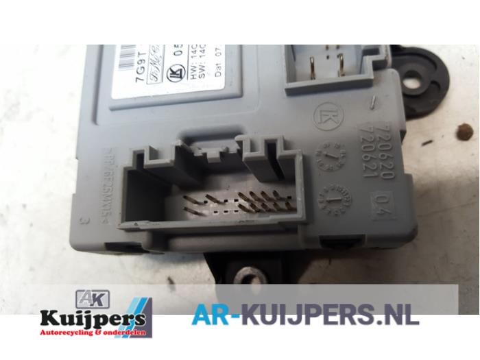 Centrale Deurvergrendelings Module - Ford Mondeo