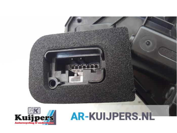 Deurslot Mechaniek 4Deurs rechts-voor - Cupra Ateca