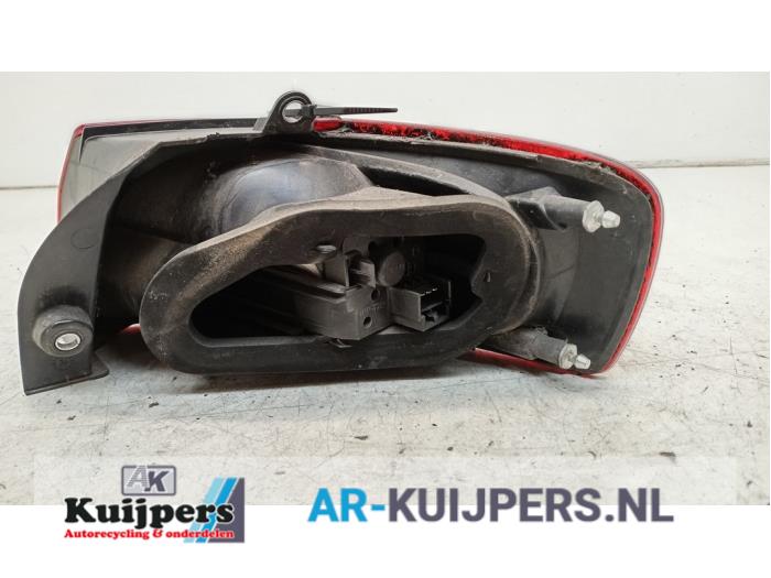 Achterlicht links - Fiat Croma