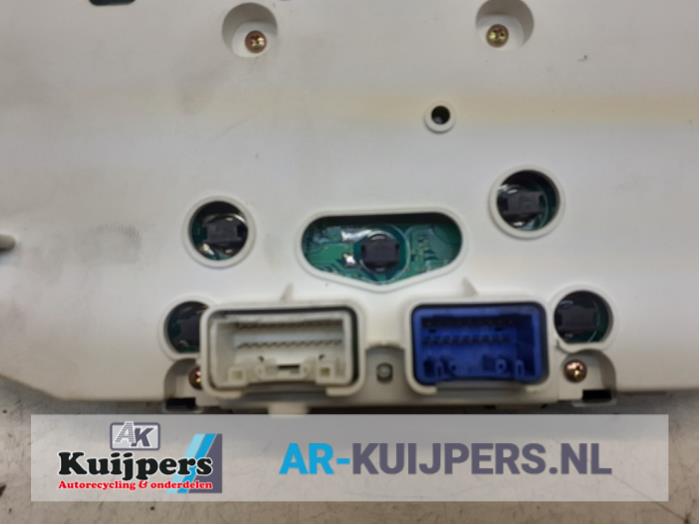 Kilometerteller KM - Daihatsu Young RV
