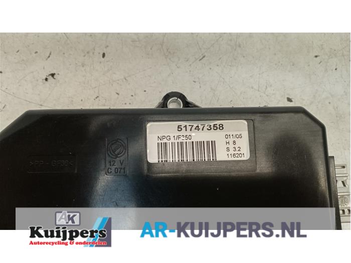 Centrale Deurvergrendelings Module - Fiat Idea