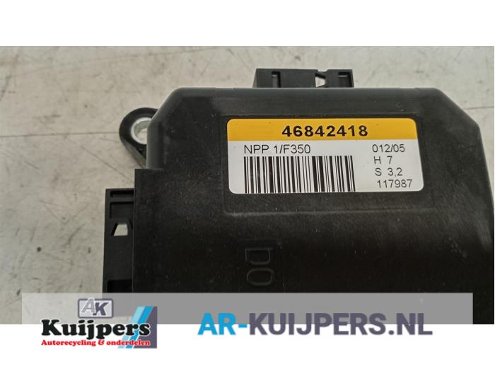 Centrale Deurvergrendelings Module - Fiat Idea
