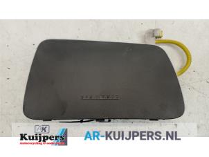 Gebruikte Airbag Knie Toyota Yaris (P1) 1.4 D-4D Prijs € 70,00 Margeregeling aangeboden door Autorecycling Kuijpers