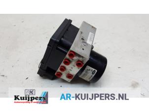 Gebruikte ABS Pomp Landrover Freelander Hard Top 2.5 V-6 Prijs € 90,00 Margeregeling aangeboden door Autorecycling Kuijpers