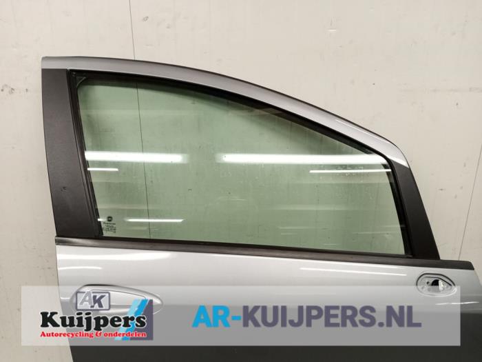 Portier 4Deurs rechts-voor - Fiat Punto Evo