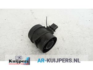 Gebruikte Luchtmassameter Mercedes Sprinter 3t (906.61) 211 CDI 16V Prijs € 25,00 Margeregeling aangeboden door Autorecycling Kuijpers