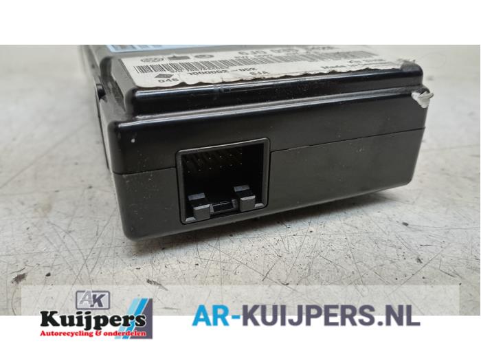 Regelunit Multi Media van een Seat Ibiza IV (6J5) 1.6 16V 2008