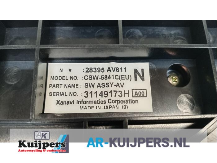 Kachel Bedieningspaneel - Nissan Primera
