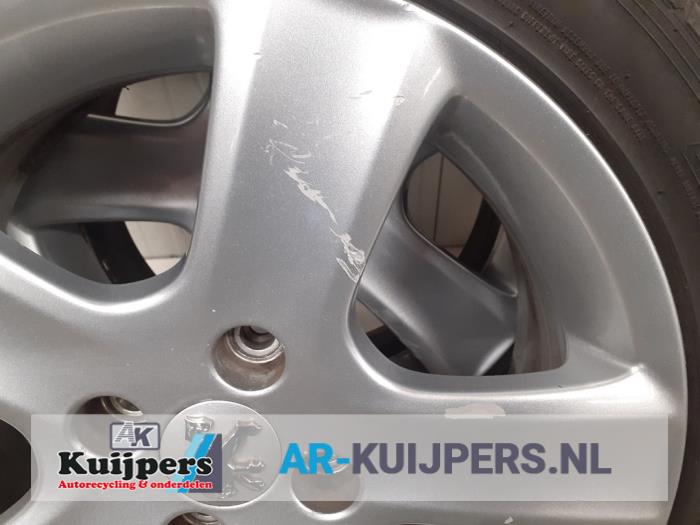 Velgen set + banden - Peugeot 206 PLUS