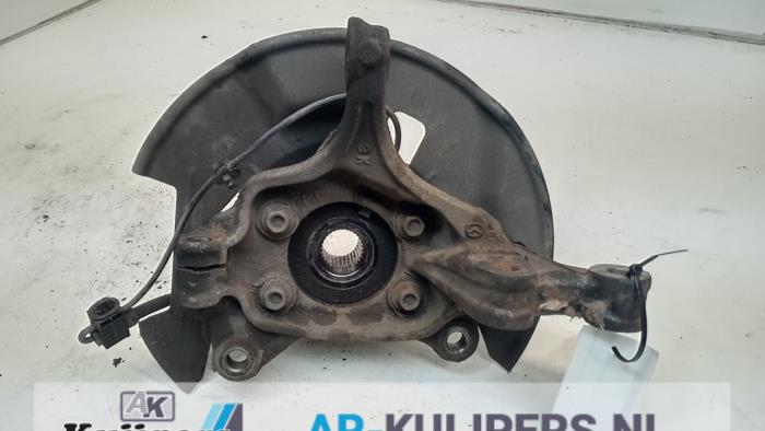 Fusee links-voor - Mazda CX-5