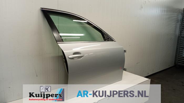 Portier 4Deurs rechts-voor - BMW 5-Serie