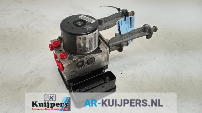 ABS Pomp - Chrysler 300 C