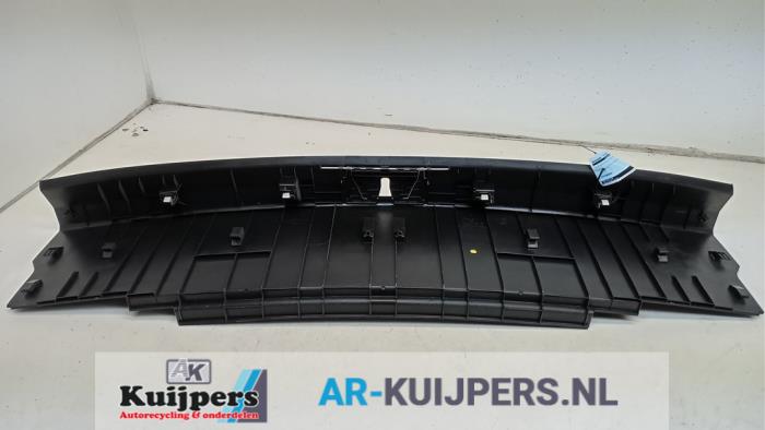 Afdekplaat diversen - Volkswagen Tiguan