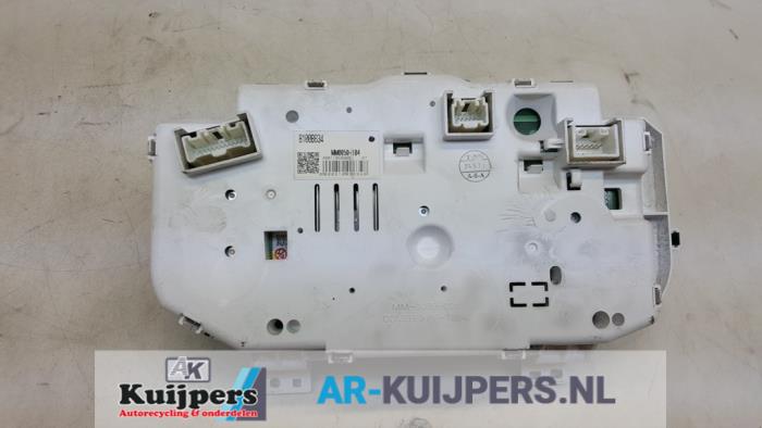 Kilometerteller KM - Mitsubishi L200