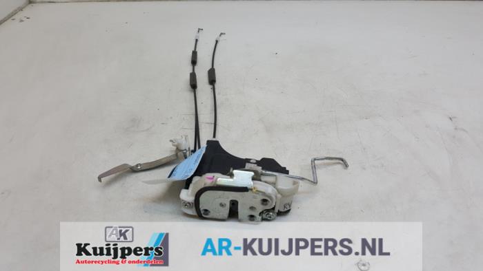 Deurslot Mechaniek 4Deurs rechts-voor - Mitsubishi L200