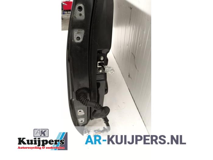 Portier 4Deurs rechts-voor - Mitsubishi L200